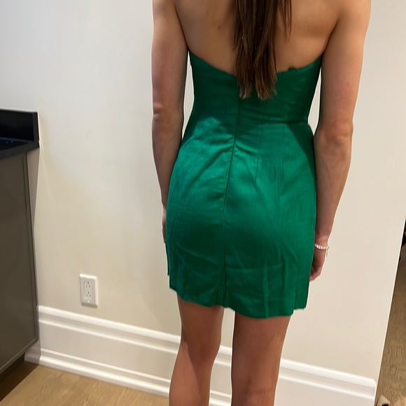 BCBG Runway mini dress size 0 - Picture 3 of 5